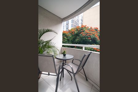 Apartamento à venda com 62m², 2 quartos e 1 vagaVaranda Sala