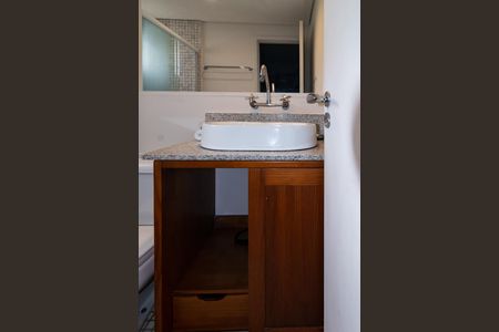 Apartamento à venda com 62m², 2 quartos e 1 vagaBanheiro Quarto 2 - Suíte