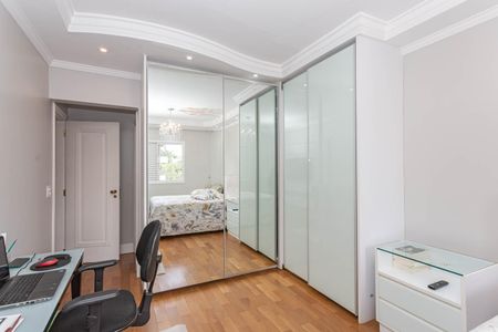 Apartamento à venda com 310m², 5 quartos e 4 vagasSuite 2