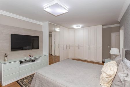 Apartamento à venda com 310m², 5 quartos e 4 vagasSuite 1