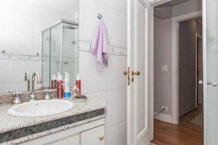 Apartamento à venda com 310m², 5 quartos e 4 vagasSuite 2