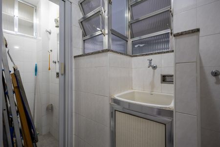 Apartamento à venda com 80m², 2 quartos e 1 vagaÁrea de Serviço