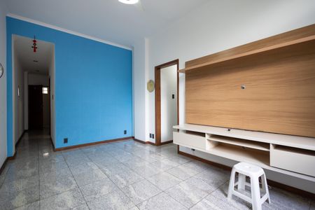 Apartamento à venda com 80m², 2 quartos e 1 vagaSala