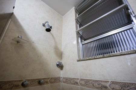 Apartamento à venda com 80m², 2 quartos e 1 vagaBanheiro