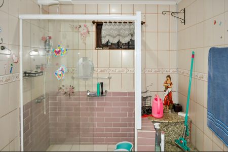 Casa à venda com 150m², 3 quartos e 1 vagaBanheiro