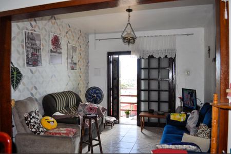 Casa à venda com 150m², 3 quartos e 1 vagaSala