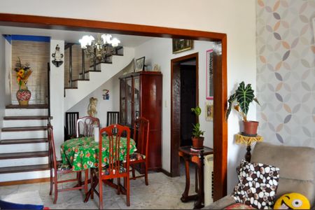 Casa à venda com 150m², 3 quartos e 1 vagaSala