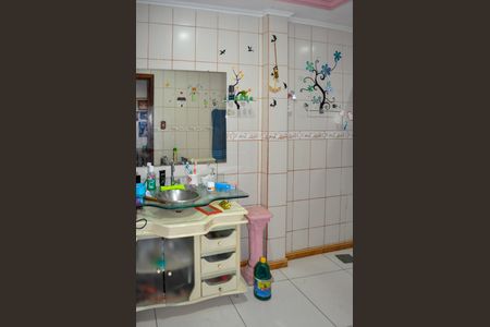 Casa à venda com 150m², 3 quartos e 1 vagaBanheiro