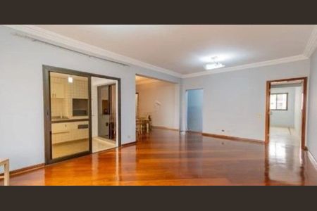 Apartamento à venda com 268m², 4 quartos e 4 vagasFoto 03