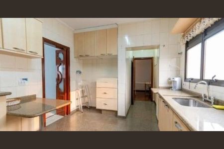 Apartamento à venda com 268m², 4 quartos e 4 vagasFoto 07