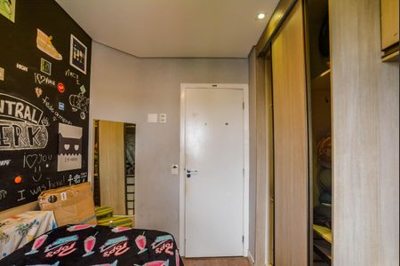 Apartamento à venda com 85m², 3 quartos e 2 vagasQuarto 2