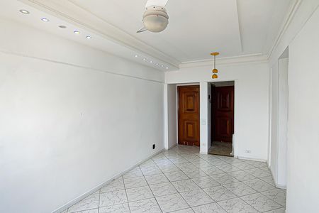 Apartamento para alugar com 70m², 3 quartos e 1 vaga Apartamento para alugar com 70m², 3 quartos e 1 vagaSala