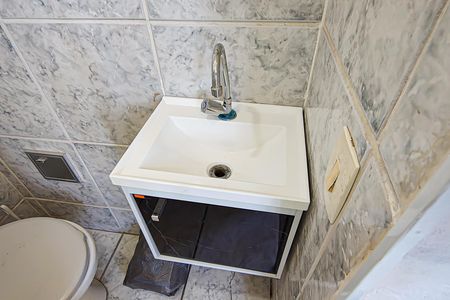 Apartamento para alugar com 70m², 3 quartos e 1 vaga Apartamento para alugar com 70m², 3 quartos e 1 vagaBanheiro de Serviço