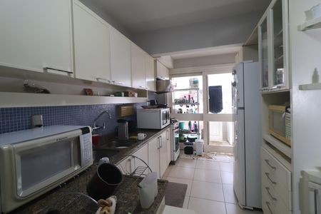 Apartamento para alugar com 186m², 3 quartos e 2 vagasCozinha