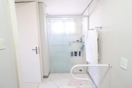 Apartamento para alugar com 186m², 3 quartos e 2 vagasBanheiro Suíte