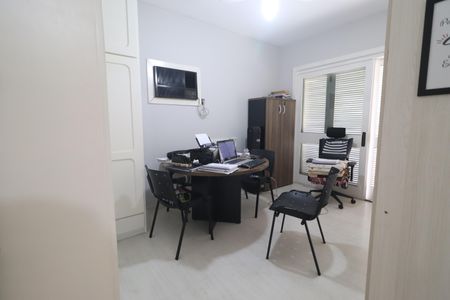 Apartamento para alugar com 186m², 3 quartos e 2 vagasQuarto 01