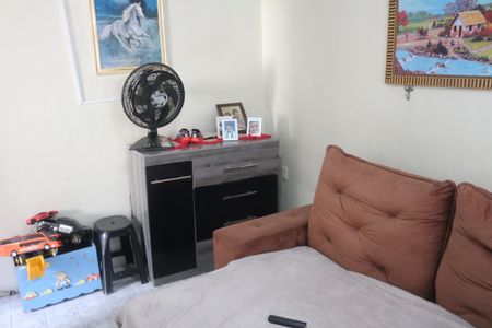 Casa à venda com 222m², 5 quartos e 3 vagasSala 2