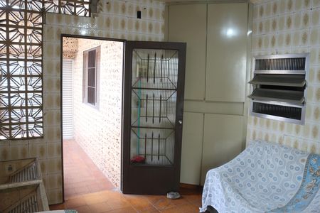 Casa à venda com 222m², 5 quartos e 3 vagasÁrea de Serviço