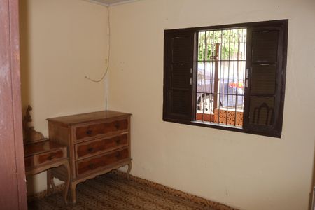 Casa à venda com 222m², 5 quartos e 3 vagasQuarto 1