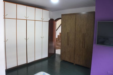 Casa à venda com 222m², 5 quartos e 3 vagasSuíte 1