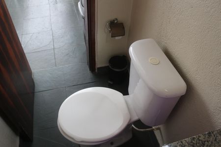 Casa à venda com 222m², 5 quartos e 3 vagasLavabo