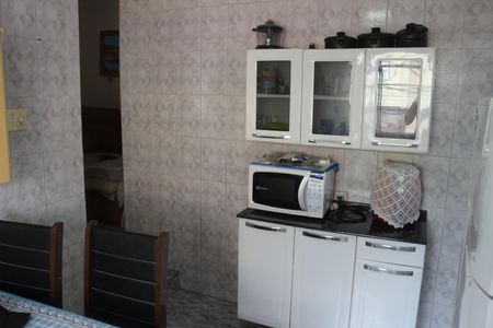 Casa à venda com 222m², 5 quartos e 3 vagasCozinha 2