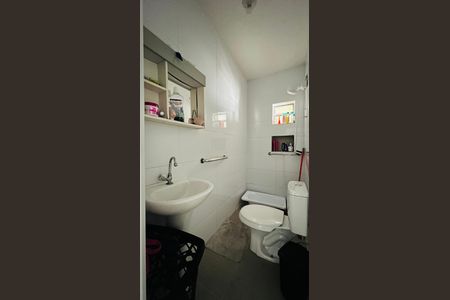 Casa à venda com 250m², 2 quartos e 3 vagasBanheiro 1