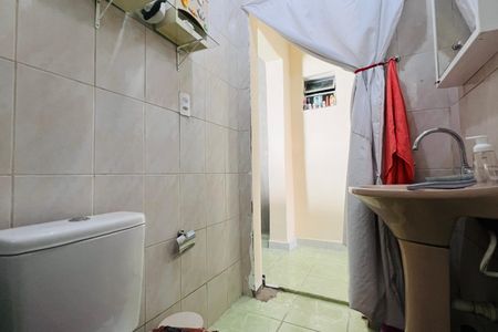 Casa à venda com 250m², 2 quartos e 3 vagasBanheiro 2