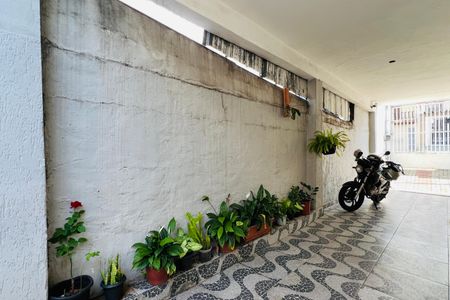 Casa à venda com 250m², 2 quartos e 3 vagasGaragem
