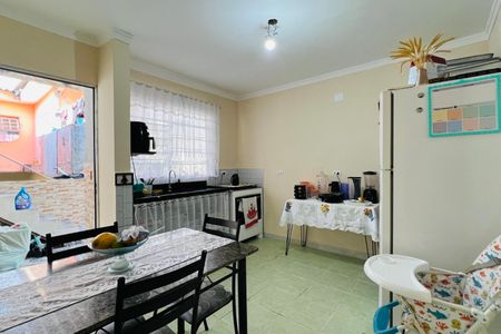 Casa à venda com 250m², 2 quartos e 3 vagasCozinha