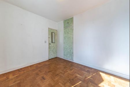 Casa à venda com 208m², 3 quartos e 2 vagas Casa à venda com 208m², 3 quartos e 2 vagasSuíte