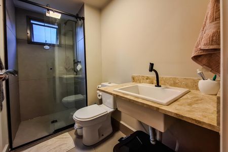 Apartamento à venda com 69m², 2 quartos e 1 vagaBanheiro da Suíte