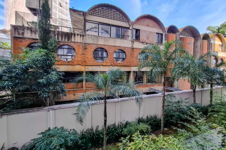 Apartamento à venda com 69m², 2 quartos e 1 vagaSuíte - vista
