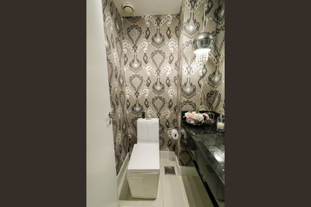 Apartamento para alugar com 170m², 3 quartos e 2 vagasLavabo