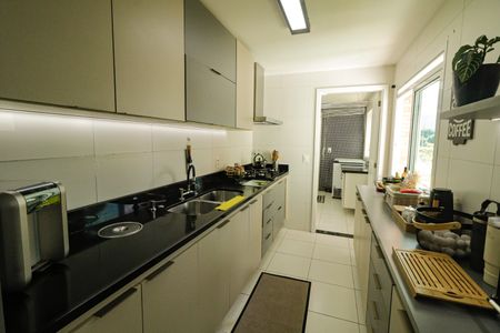 Apartamento para alugar com 170m², 3 quartos e 2 vagasCozinha 