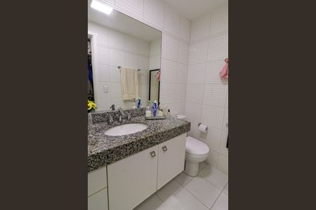 Apartamento para alugar com 170m², 3 quartos e 2 vagasBanheiro Suíte 3