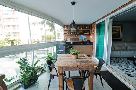 Apartamento para alugar com 170m², 3 quartos e 2 vagasVaranda Sala