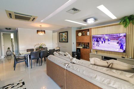 Apartamento para alugar com 170m², 3 quartos e 2 vagasSala