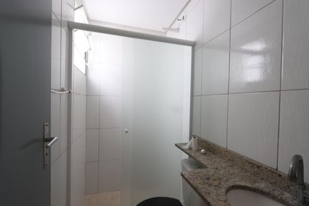Casa à venda com 134m², 3 quartos e 2 vagasBanheiro de Baixo