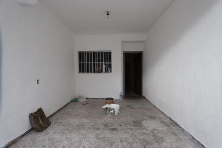 Casa à venda com 134m², 3 quartos e 2 vagasGaragem