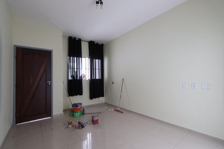 Casa à venda com 134m², 3 quartos e 2 vagasSala