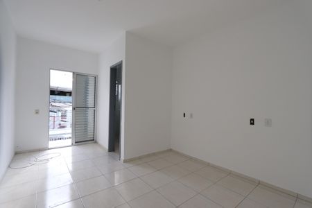 Casa à venda com 134m², 3 quartos e 2 vagasSuíte