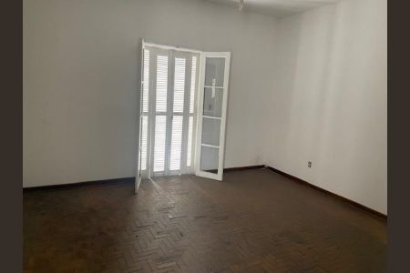 Casa à venda com 327m², 5 quartos e 5 vagas Casa à venda com 327m², 5 quartos e 5 vagasFoto 15