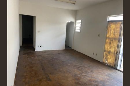 Casa à venda com 327m², 5 quartos e 5 vagas Casa à venda com 327m², 5 quartos e 5 vagasFoto 03