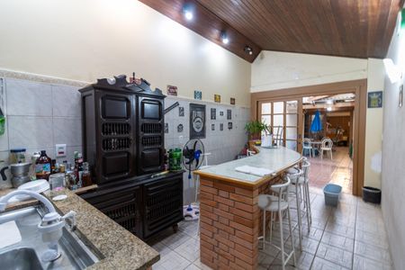 Casa à venda com 150m², 3 quartos e 2 vagasChurrasqueira