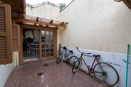 Casa à venda com 150m², 3 quartos e 2 vagasGaragem