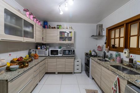 Casa à venda com 150m², 3 quartos e 2 vagasCozinha
