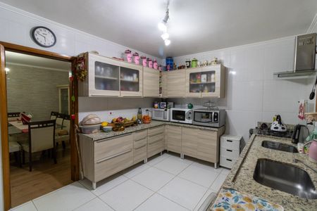 Casa à venda com 150m², 3 quartos e 2 vagasCozinha