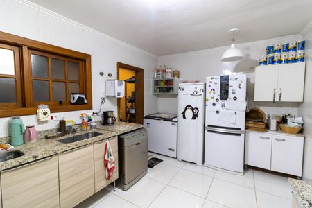 Casa à venda com 150m², 3 quartos e 2 vagasCozinha