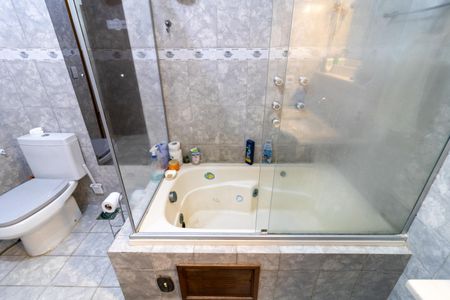 Casa à venda com 150m², 3 quartos e 2 vagasBanheiro